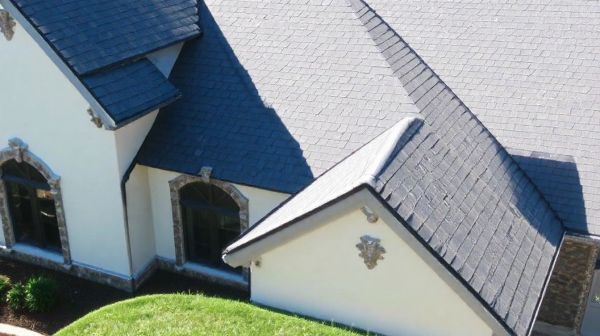 Services de toiture professionnels à Chartrettes pour votre projet